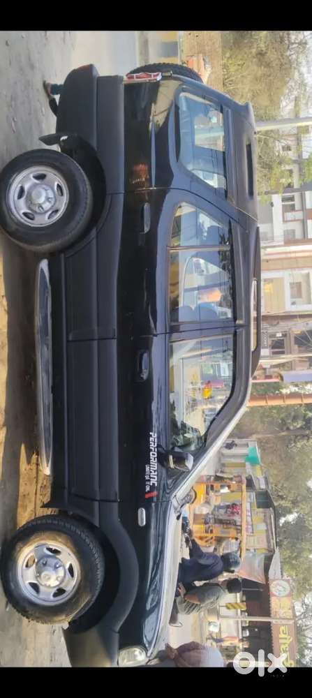 Tata Safari Dicor 2012 Excellent Condition