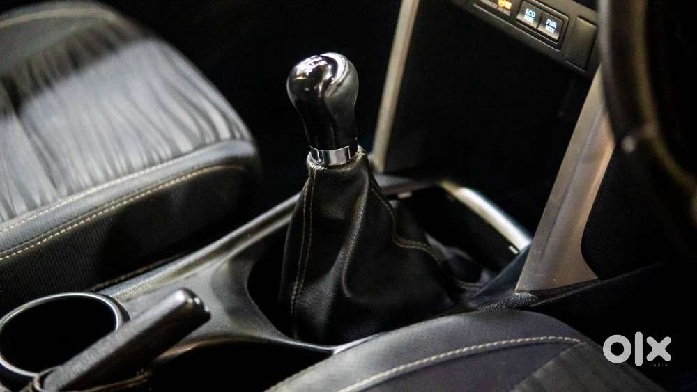 Toyota Innova Crysta 2.4 Vx Mt, 2018, Diesel