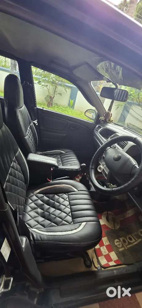 Ac 
Power Stearing 
Sterio
New Front Tyre
Full Maintained Family Used
