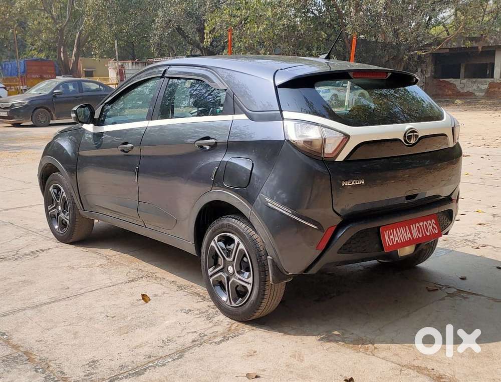 Tata Nexon 1.5 Revotorq Xm (s), 2018, Diesel