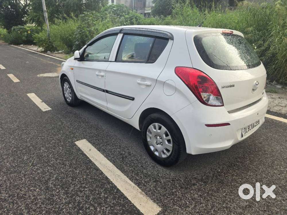 Hyundai I20 Magna Optional 1.2, 2012, Cng & Hybrids