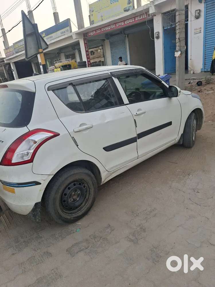 New Car Lene Ke Liye Isliye Bech Rahe Hai