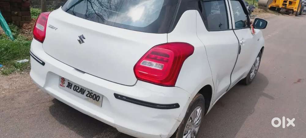 Maruti Suzuki Swift 2018 Petrol 70000 Km Driven