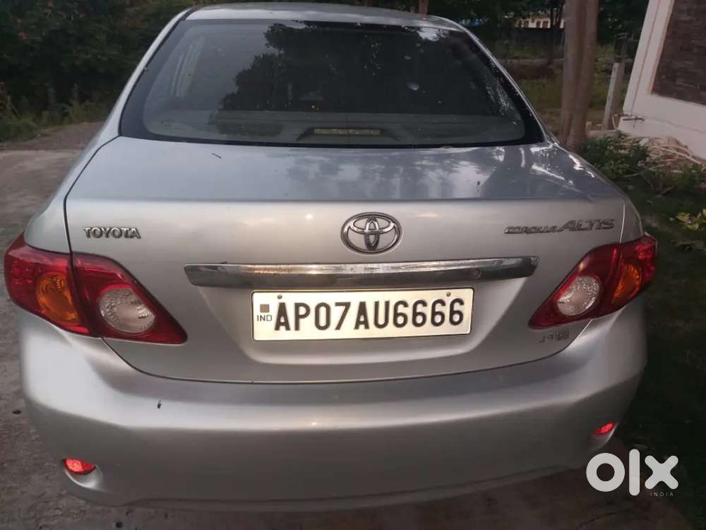 Toyota Corolla Altis 2009