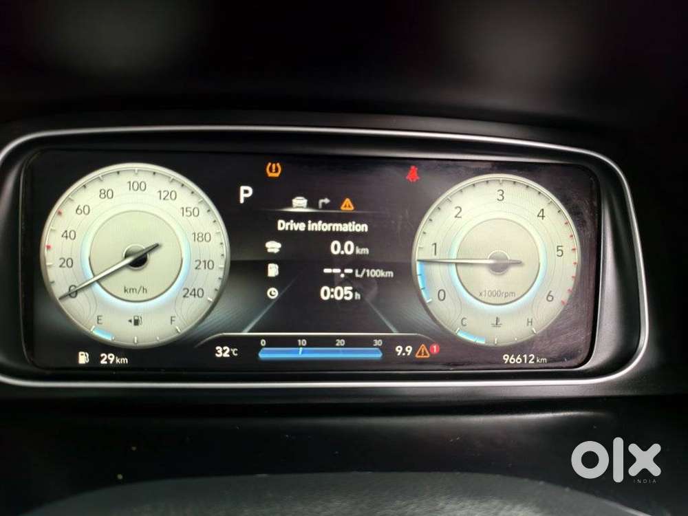 Hyundai Alcazar 1.5 Signature (o) Diesel At 6 Str Dual Tone, 2021, D..