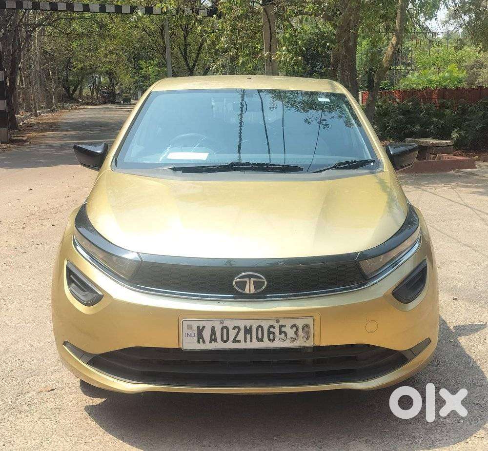 Tata Altroz 1.2 Xe, 2020, Petrol