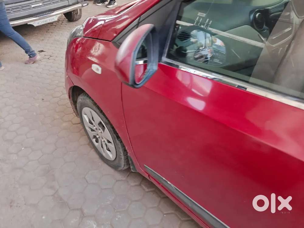 Hyundai Xcent 2016 Petrol  93k Km  Manual  Excellent Condition