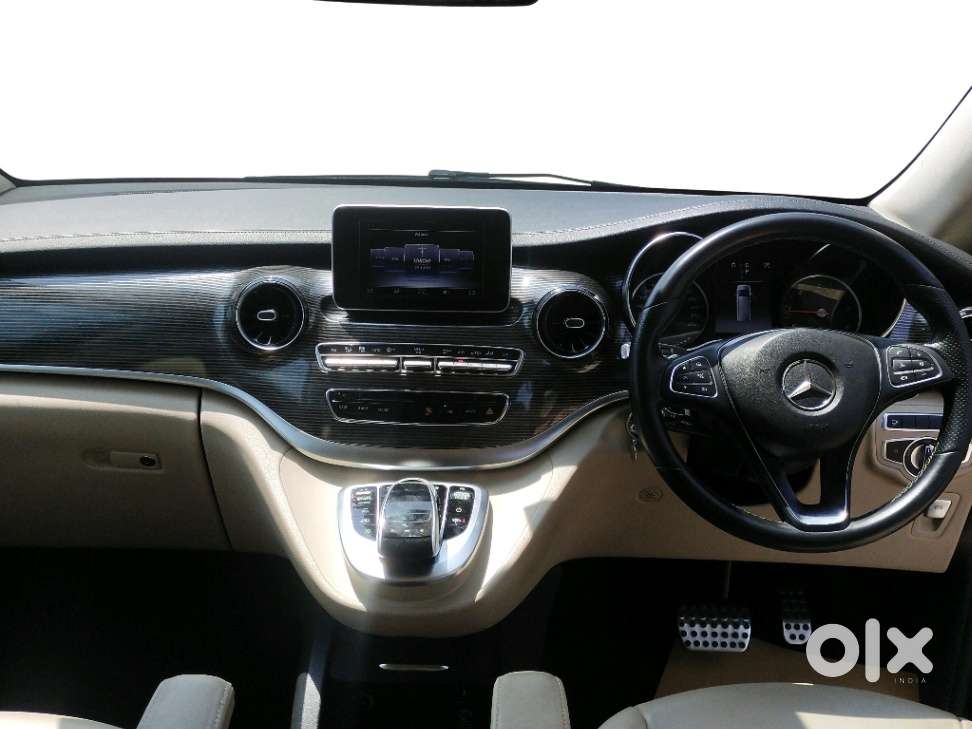 Mercedes-benz V-class 2.1 220 Expression Diesel At, 2019, Diesel