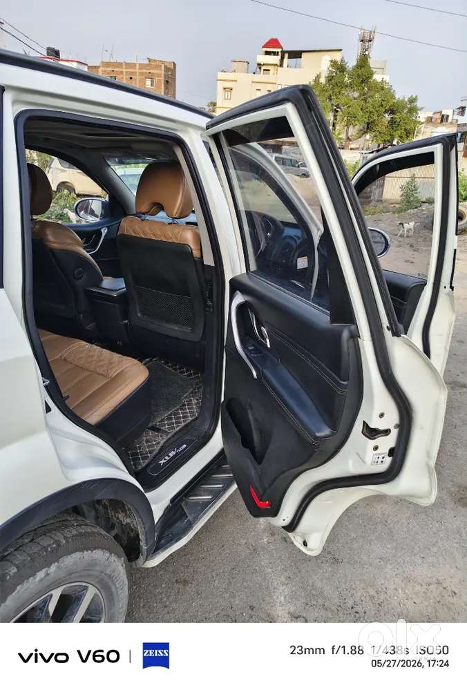 Mahindra Xuv500 2019 Diesel 63600 Km Driven