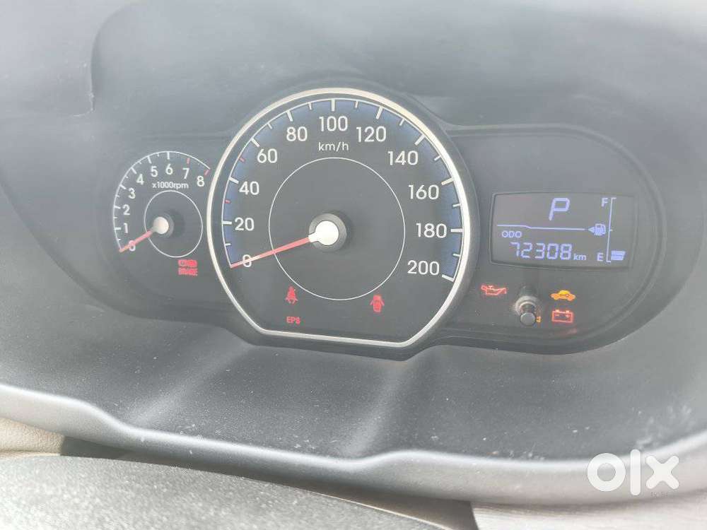 Hyundai I10 Sportz, 2013, Petrol