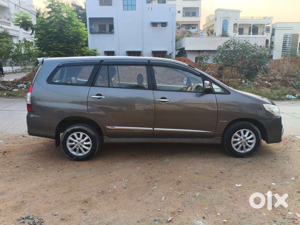 Toyota Innova 2.5 Z Diesel 7 Seater, 2014, Diesel