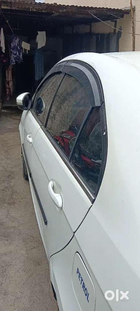 Tata Zest 1.2 Revotron 2015