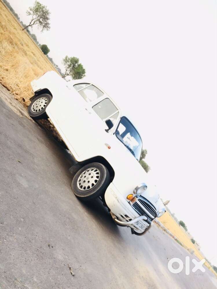 Ambassador Ambassador 2013 Diesel 75000 Km Driven