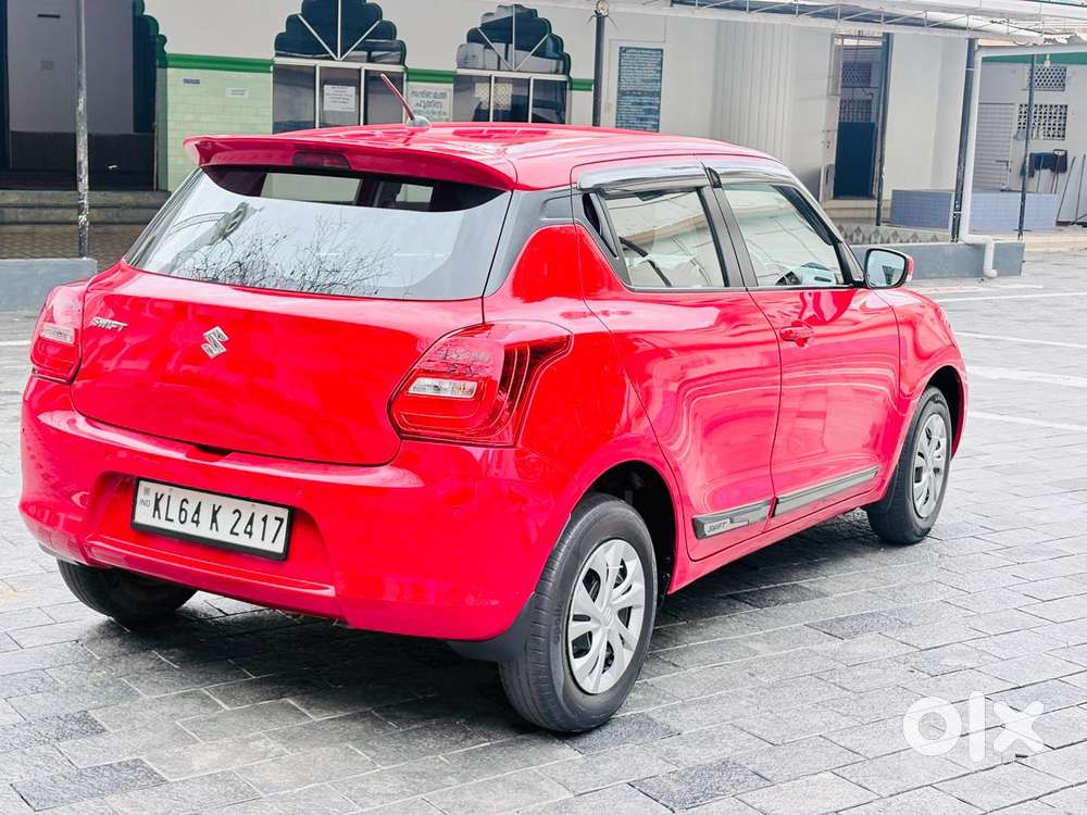 Maruti Suzuki Swift Vvt Vxi, 2021, Petrol