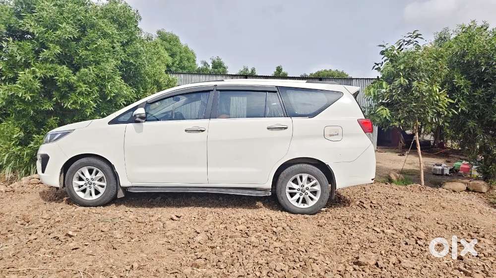 Toyota Innova Crysta 2020 Diesel 155000 Km Driven