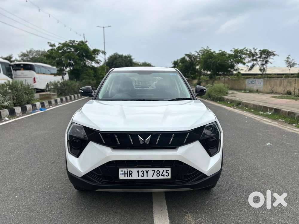 Mahindra Xuv 3xo, 2025, Petrol