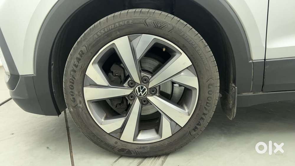 Volkswagen Taigun Topline 1.0 Tsi At (electric Seats), 2022, Petrol