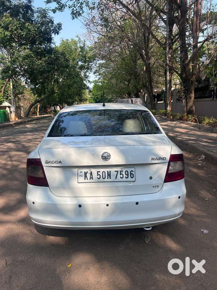 Skoda Rapid Diesel 2013