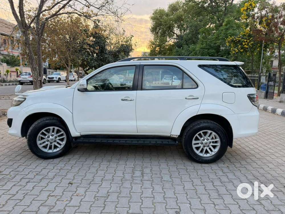 Toyota Fortuner Diesel Well Maintained