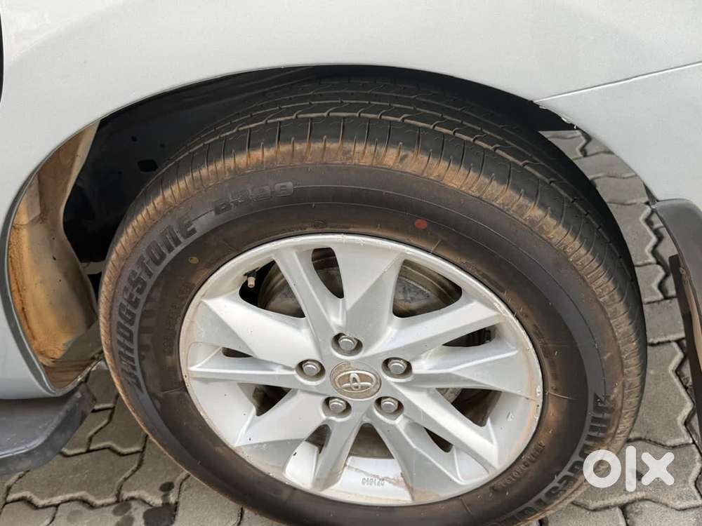 Toyota Innova Crysta 2.4 G Plus Mt 7 Str, 2020, Diesel