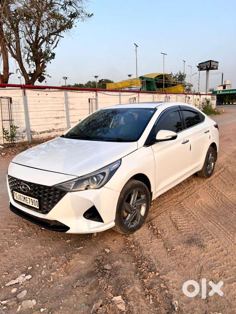 Hyundai Verna Sx 1.5 Petrol Ivt, 2021, Petrol