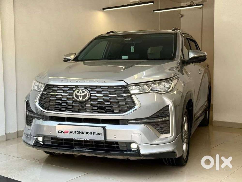 Toyota Innova Hycross 2.0 Zx Hybrid 7 Str, 2023, Petrol