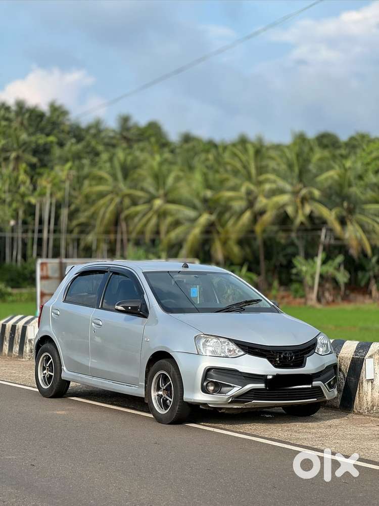 Toyota Etios Liva 2012