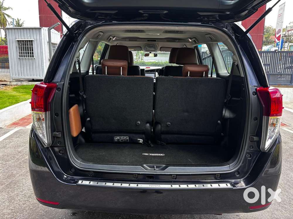 Toyota Innova Crysta [ ] 2.4 Zx At 7 Str, 2021, Diesel