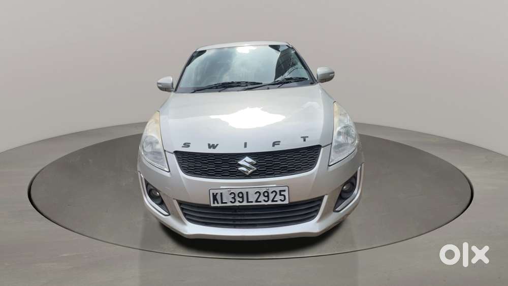 Maruti Suzuki Swift Vxi + Manual, 2017, Petrol