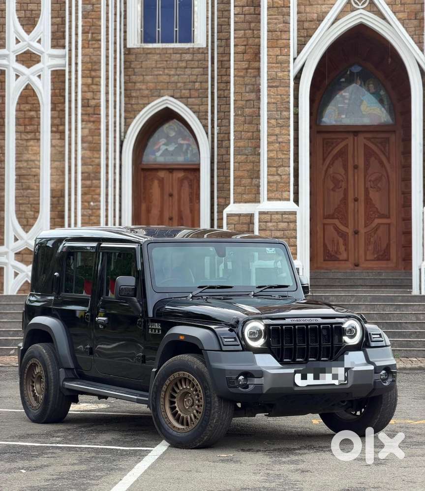 Thar Roxx Petrol Automatic 2025