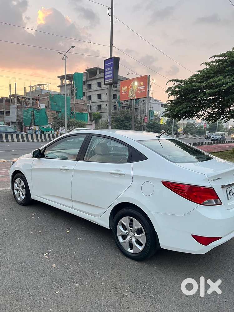 Hyundai Verna 1.6 S (o) Crdi, 2016, Diesel