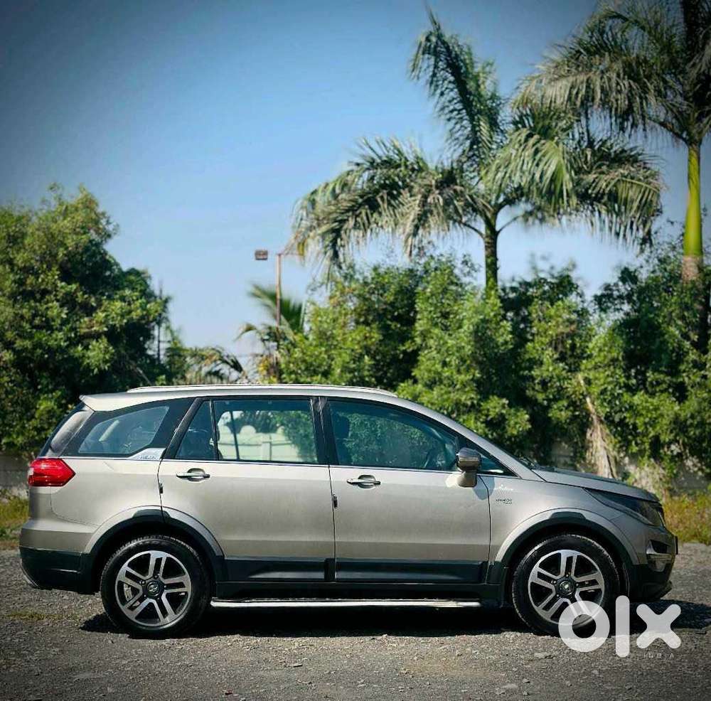 Tata Hexa 2.2 Xta 4x2 7 Str Dual Tone, 2017, Diesel