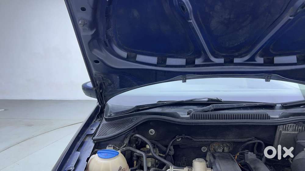 Volkswagen Vento 2010-2013 Petrol Highline, 2015, Petrol