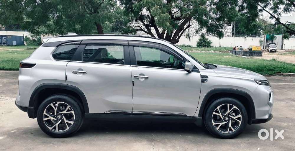 Toyota Urban Cruiser Hyryder 1.5 V Neo Drive At, 2025, Petrol