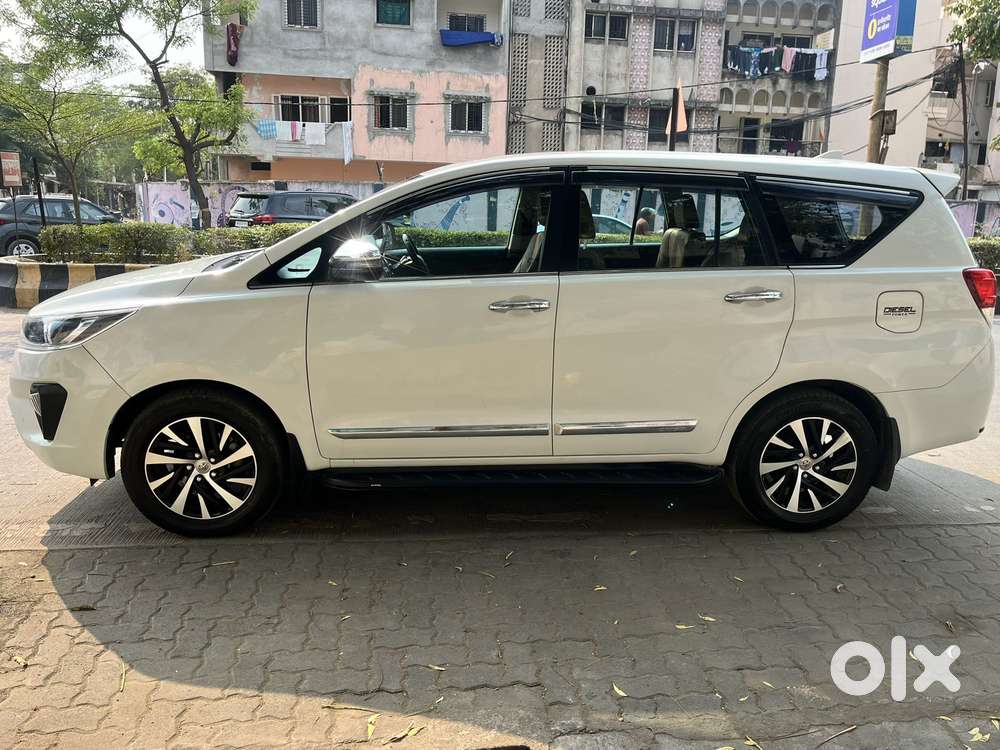 Toyota Innova Crysta 2.4 Z 7 Str, 2022, Diesel