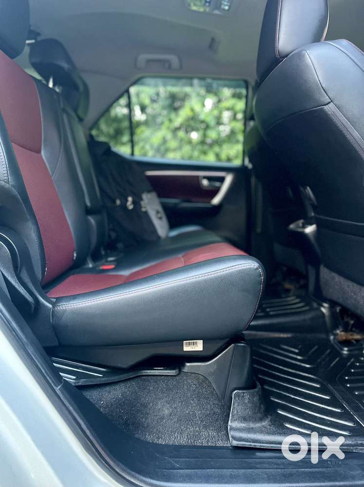 Toyota Fortuner Legender 4x2 At 2.8, 2022, Diesel