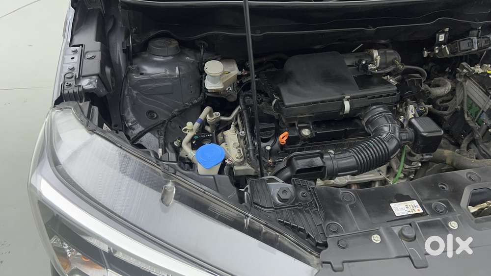 Maruti Suzuki Xl6 1.5 Zeta Mt, 2024, Petrol
