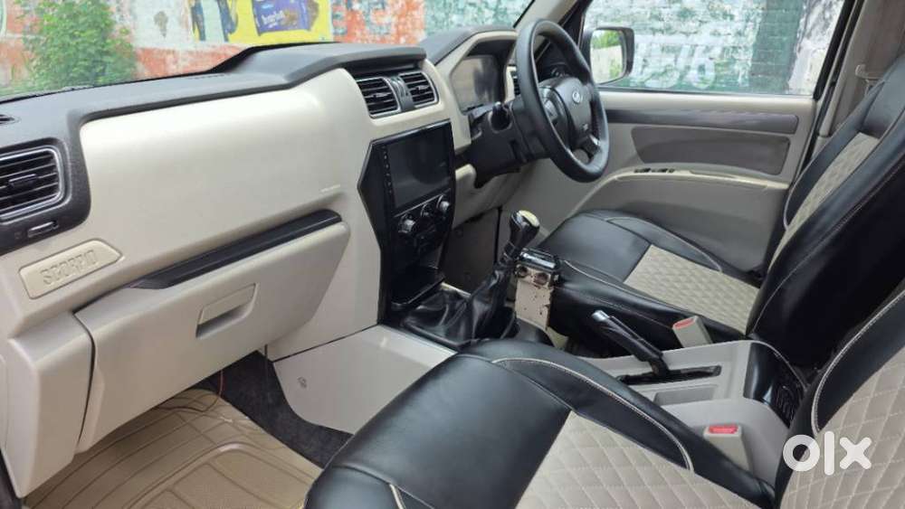 Mahindra Scorpio S6 Plus, 2015, Diesel