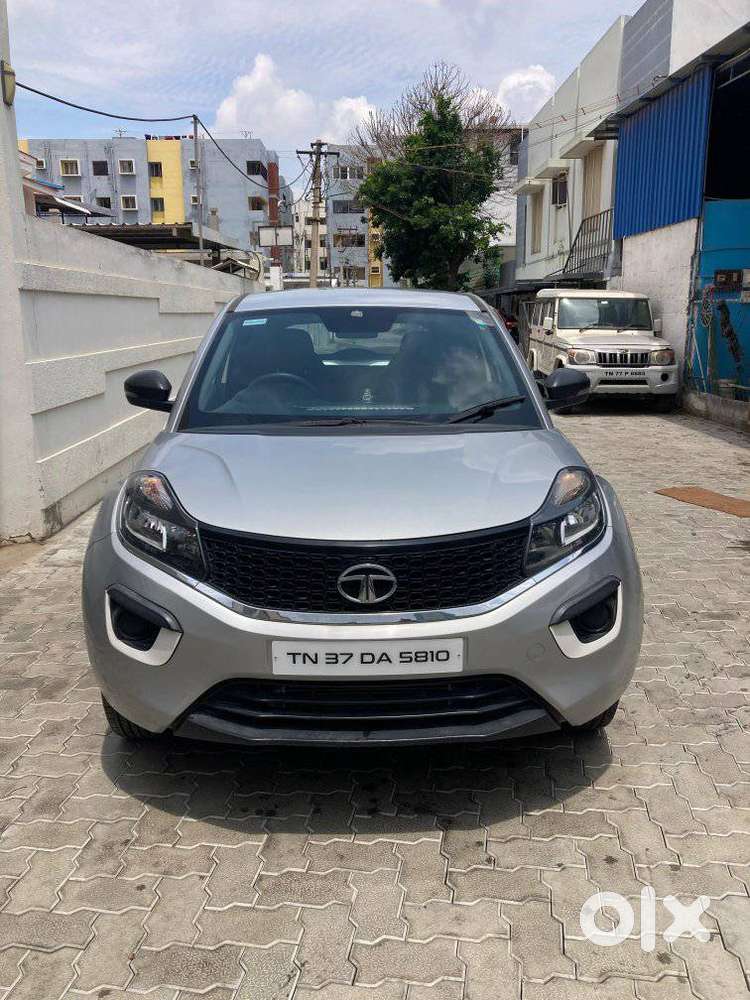 Tata Nexon 1.5 Revotorq Xm (s), 2018, Petrol