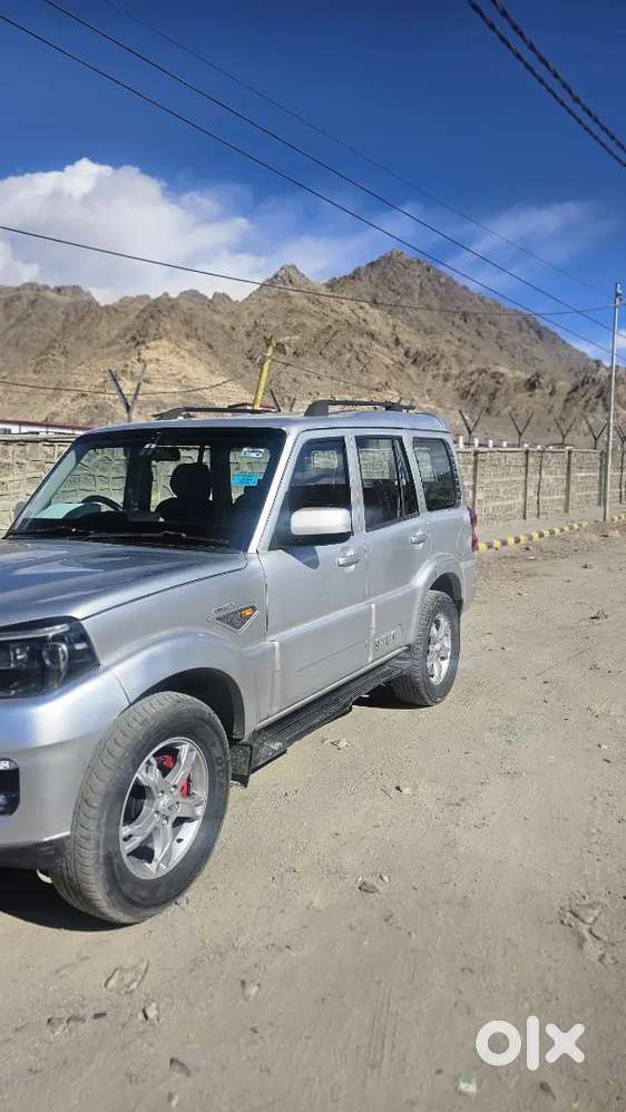 Mahindra Scorpio 2018 Diesel Well Maintained
