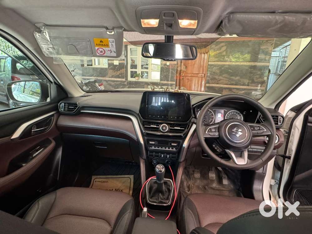Maruti Suzuki Grand Vitara 2024 Petrol 10200 Km Driven