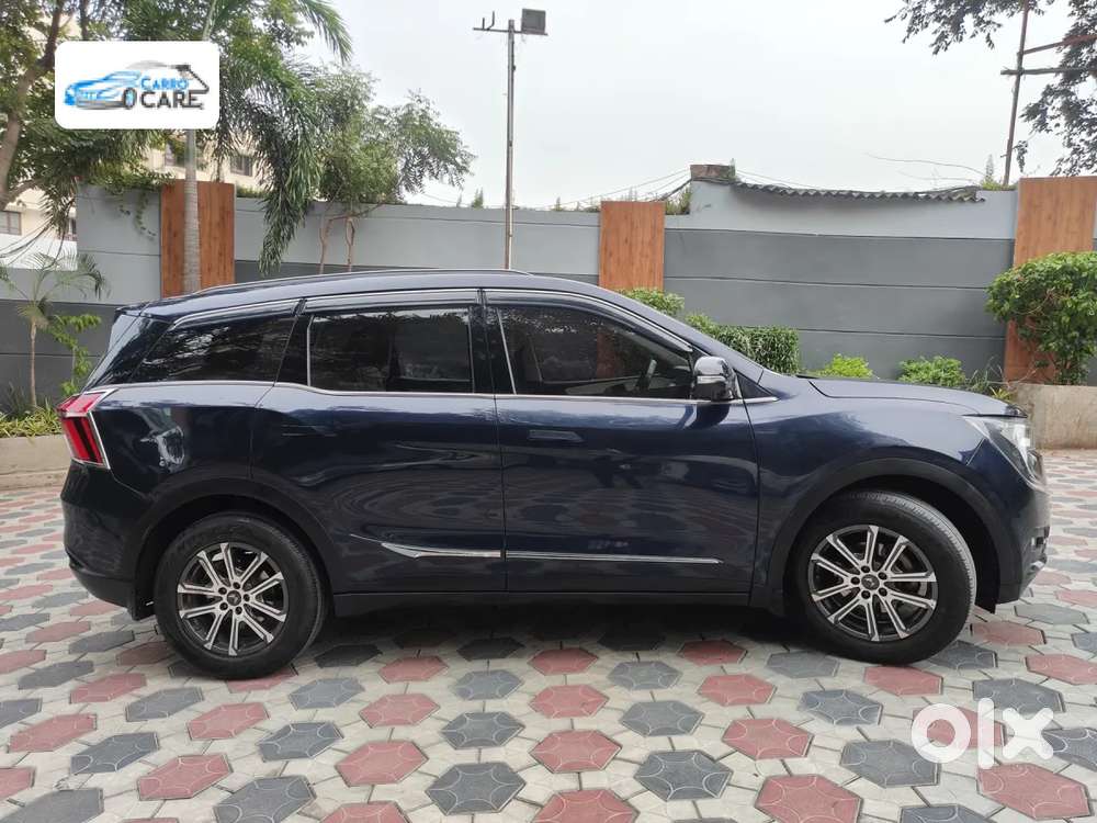 Mahindra Xuv700 2.2 Ax 7 Diesel At Luxury Pack Str Awd, 2022, Diesel