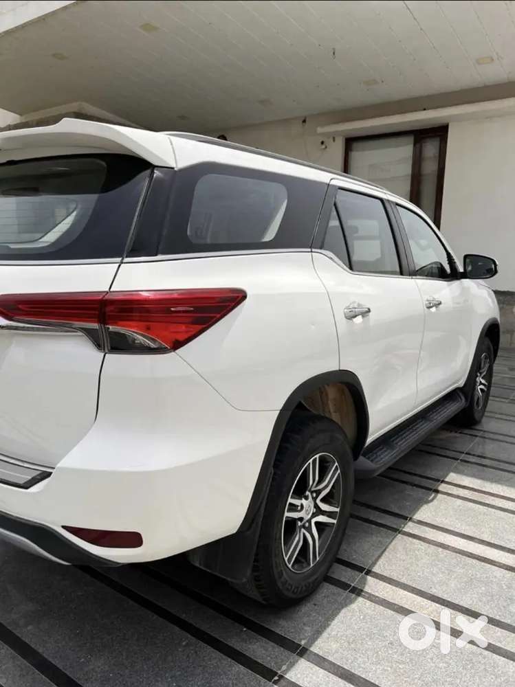 Toyota Fortuner Diesel At 2017 Model