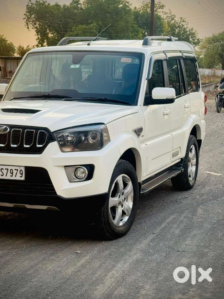 Mahindra Diesel Car 2018 Year