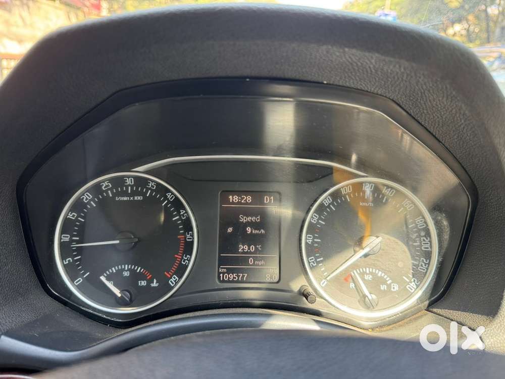 Skoda Laura L&k