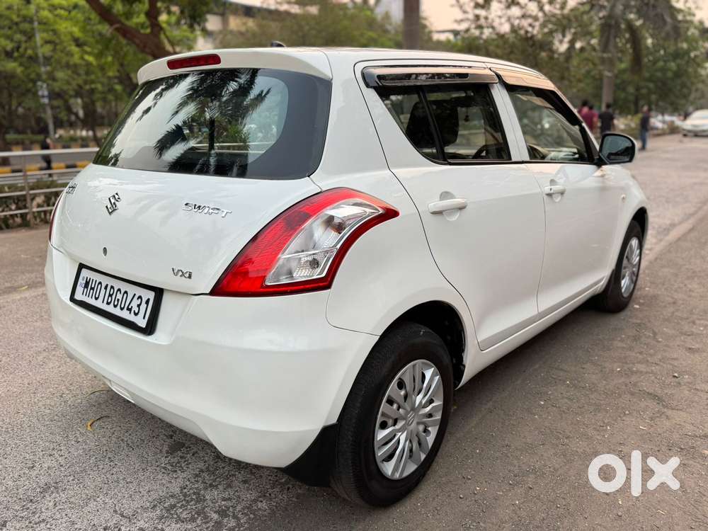 Maruti Suzuki Swift 2011-2014 Lxi, 2013, Petrol