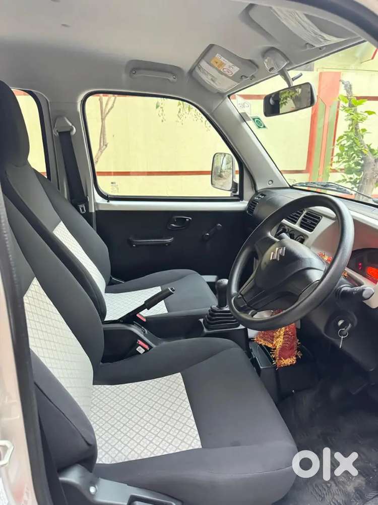Maruti Suzuki Eeco 2025 Cng & Hybrids 4500 Km Driven