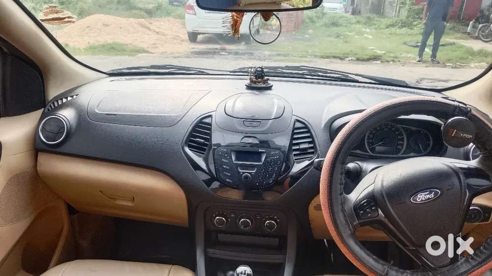 Ford Aspire Trend Plus 2015