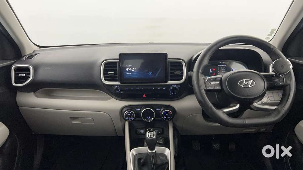 Hyundai Venue Sx, 2022, Petrol