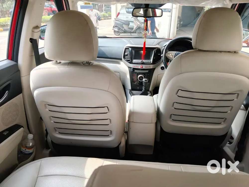 Mahindra Xuv300 W8(o) 2024